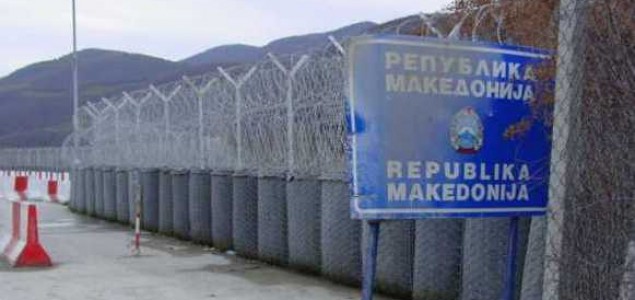Hiljade Afganistanaca prepušteno sudbini u Grčkoj Makedonija-granica-635x300